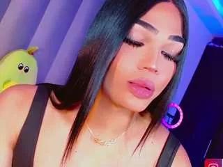 aiisha-rose from CamSoda