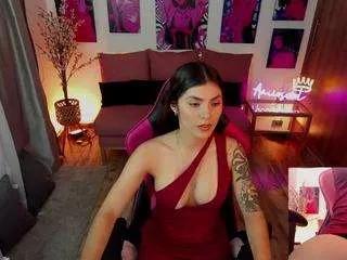 anniesweet01 from CamSoda