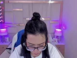 issa-smithhh from CamSoda