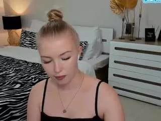 Nicolebeatty webcams show profile image 