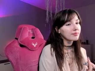 sweettsoft from CamSoda