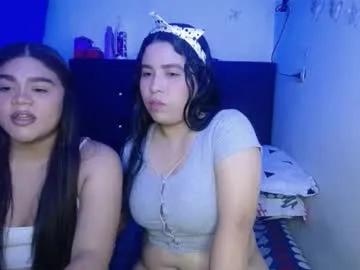 2moons_full_of_love from Chaturbate is Freechat