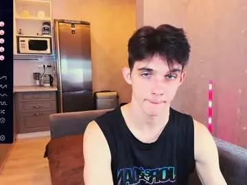 aaron_bang from Chaturbate