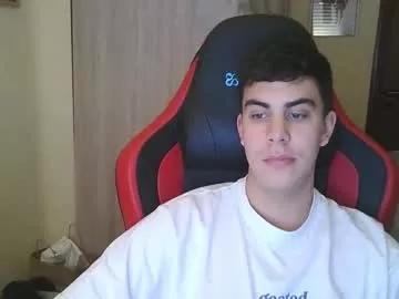 aaronlavine from Chaturbate