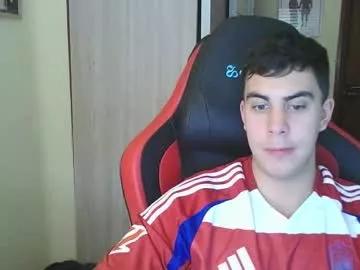 aaronlavine from Chaturbate