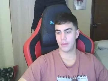 aaronlavine from Chaturbate