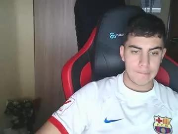 aaronlavine from Chaturbate