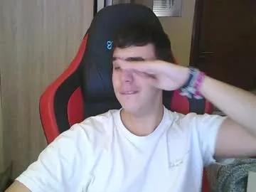 aaronlavine from Chaturbate