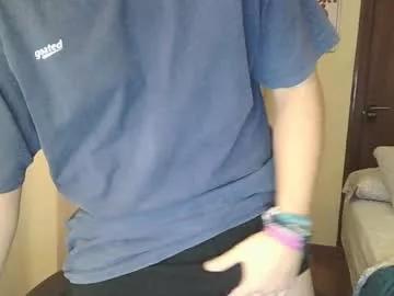 aaronlavine from Chaturbate