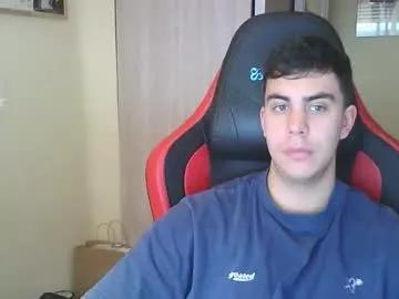 aaronlavine from Chaturbate