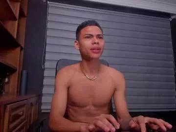 adam_piarse from Chaturbate