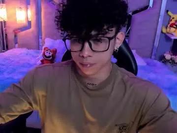 Akazaboy from Chaturbate