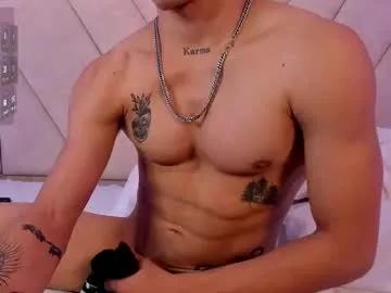 Akazaboy from Chaturbate