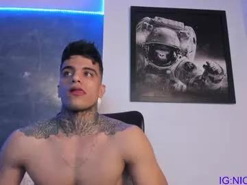alan_morrys from Chaturbate