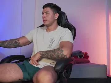 alan_muscle from Chaturbate
