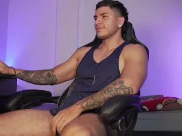 alan_muscle from Chaturbate