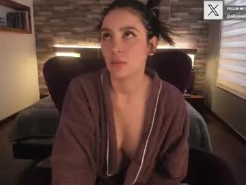 alicewillow from Chaturbate is Freechat