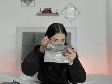 Aliice_walker_ from Chaturbate