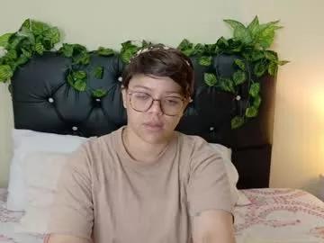 amand1_sweet from Chaturbate