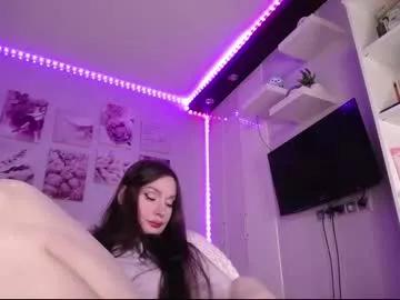amazing_agness from Chaturbate