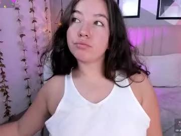 annia_paris from Chaturbate