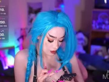 annie_may_may from Chaturbate