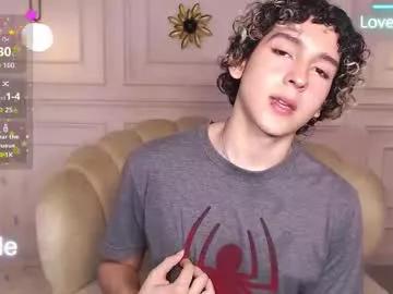 apolostarr from Chaturbate is Freechat