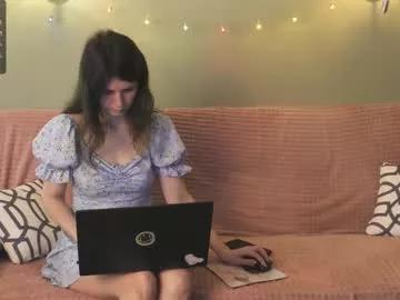 apricot_cherry from Chaturbate