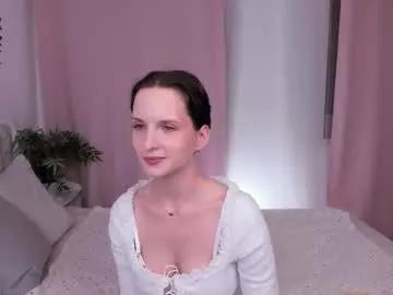 ariadna_s from Chaturbate