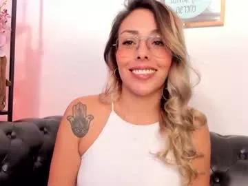 arianahicks from Chaturbate