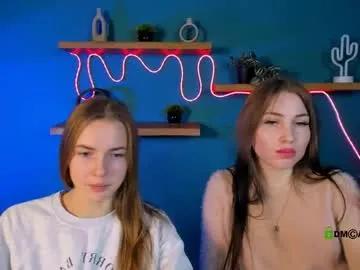 ariel_shadow from Chaturbate is Freechat