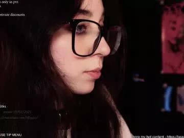 b0pppo from Chaturbate