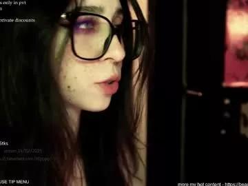 b0pppo from Chaturbate