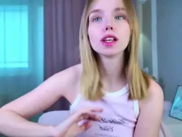 B4by_lol1 from Chaturbate