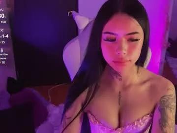 Babee_04 from Chaturbate