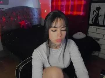 Babee_04 from Chaturbate