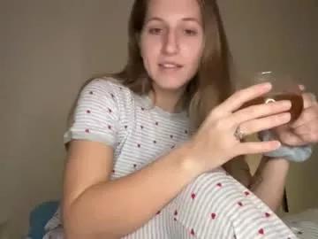 babyvanessaeve from Chaturbate