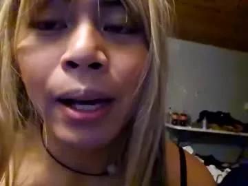 baddiee18 from Chaturbate