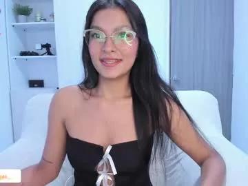 barbie_brunette3 from Chaturbate