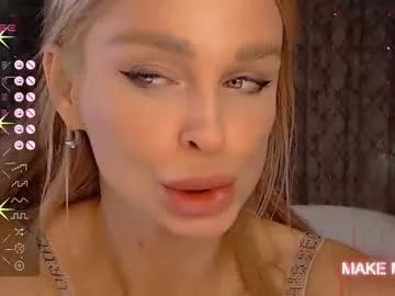 barbie_kiss1 from Chaturbate