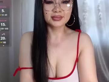 batari_giya from Chaturbate