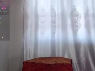 batari_giya from Chaturbate