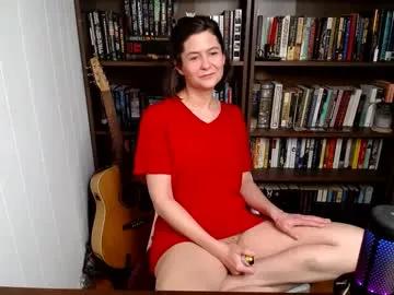 bellastrange69 from Chaturbate