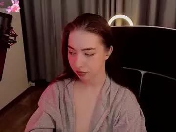 berry_muffin from Chaturbate