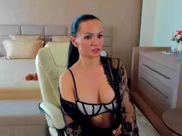 beverly_west from Chaturbate