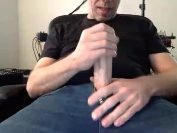 bigbadjoebrown from Chaturbate