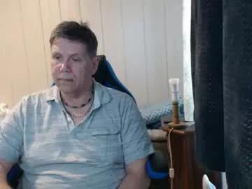 biggay1483 from Chaturbate