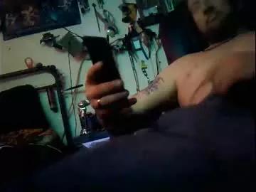 bionik_rooster from Chaturbate