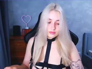 blondie_dreams from Chaturbate