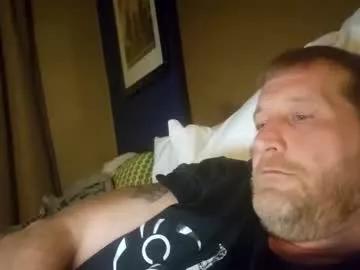 bonnie2clyde357 from Chaturbate
